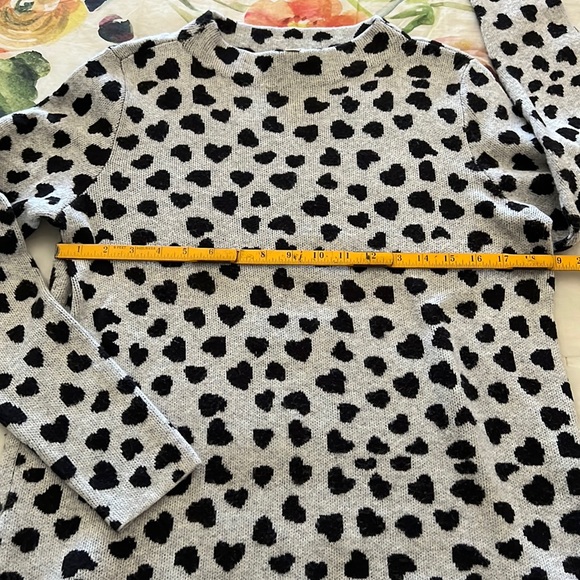 LOFT Mock Neck Hearts Sweater - Picture 6 of 10